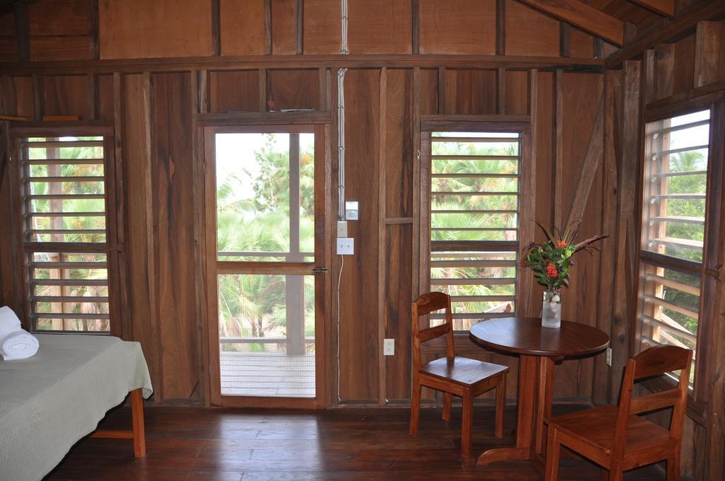 Sabal Beach Hotel Monkey River Town Cameră foto